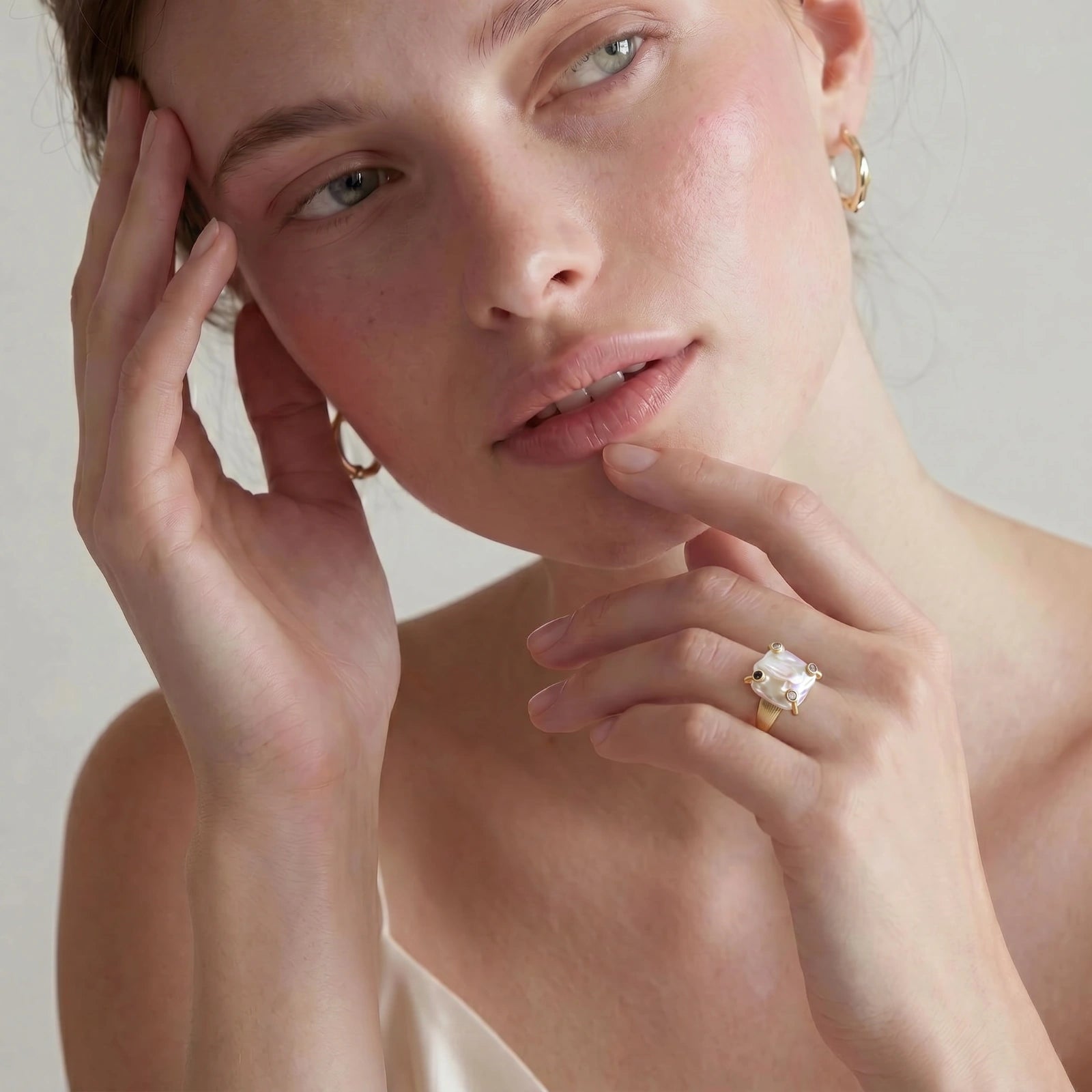 Bague Déclaration Perle Baroque - Maison Roya