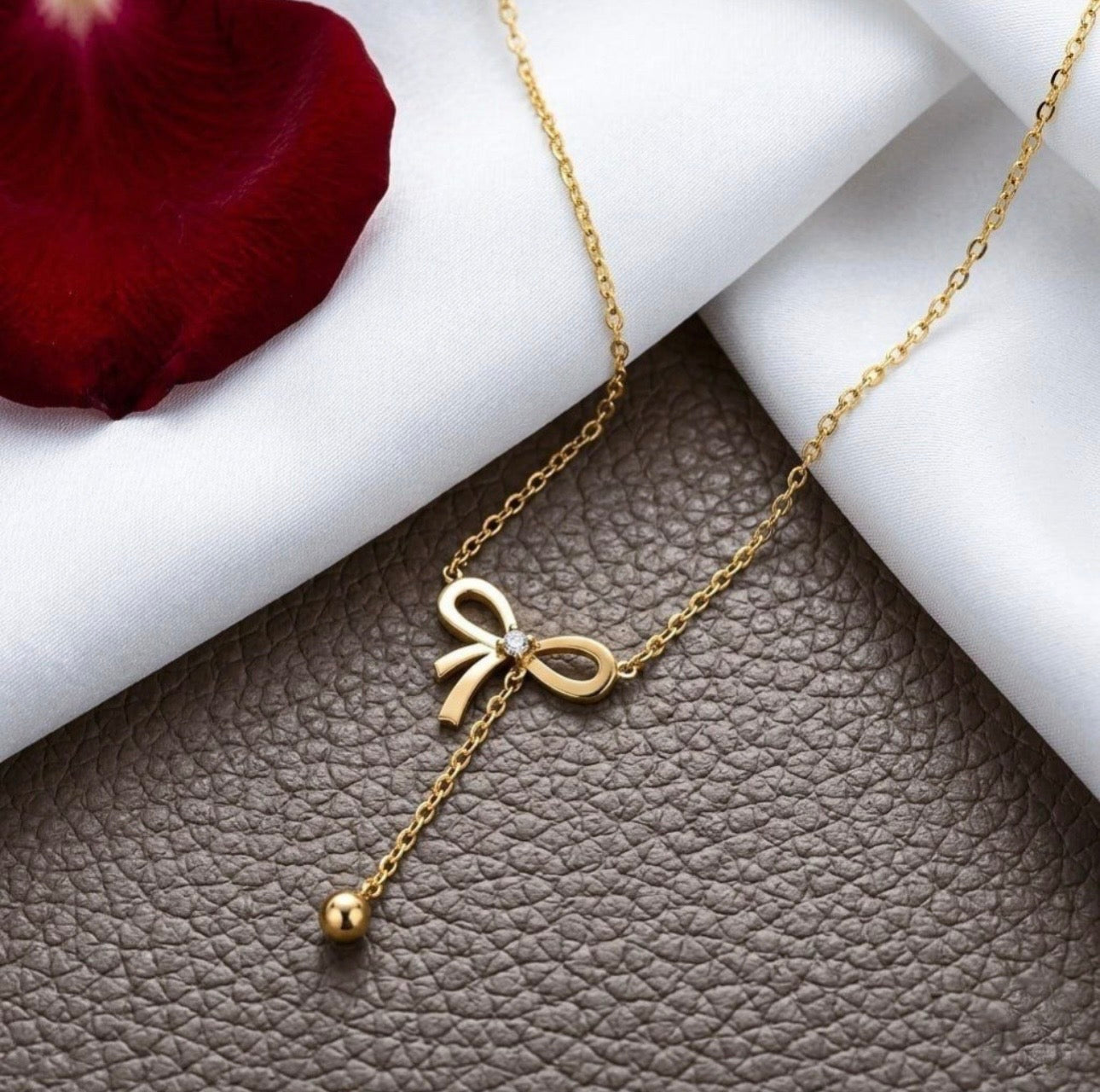 Collection de Colliers Dorés en Acier Inoxydable ✨